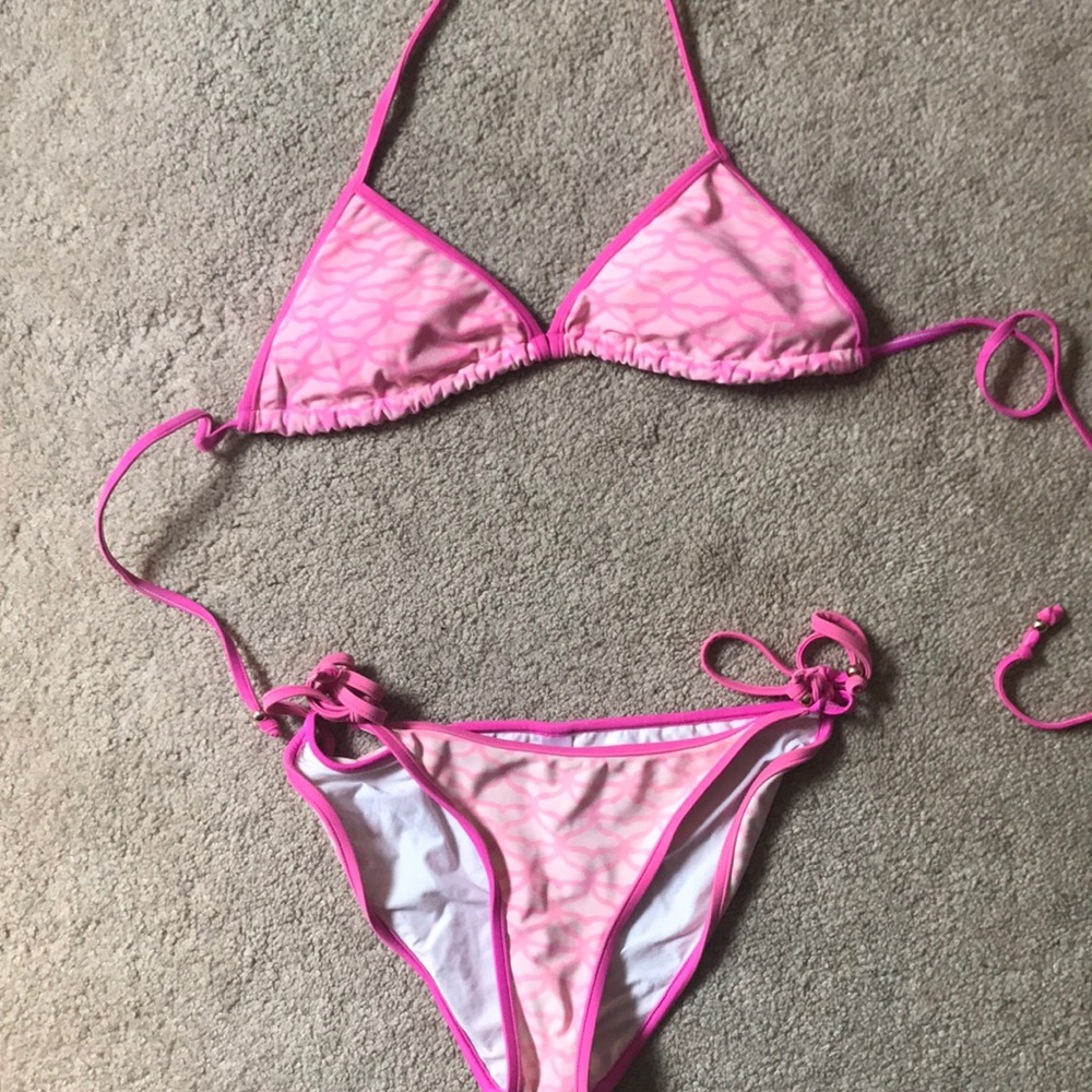 Pink vineyard vines bikini